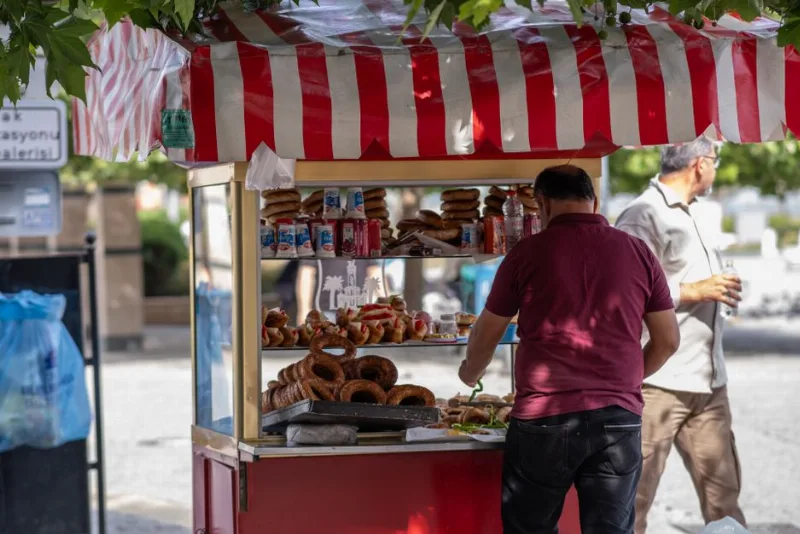 İzmir Boyoz: Sabahların Vazgeçilmez Lezzeti