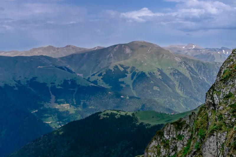 Kadırga Yaylası: Doğu Karadeniz'in Şenlikli Yayla Geleneği