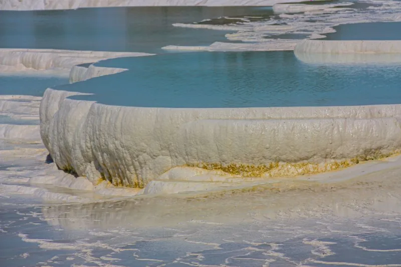 Pamukkale Travertenleri: Doğanın Beyaz Mucizesi