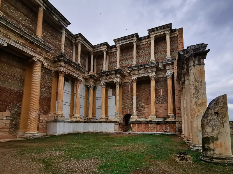 Sardes Antik Kenti: Ege'nin Lidya Başkenti